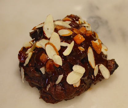 DARK FRUIT CHRISTMAS